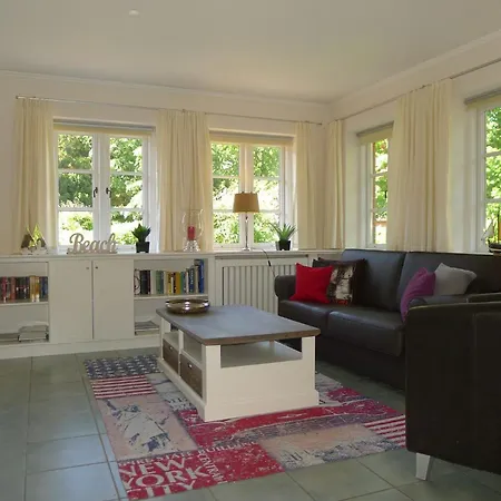 Ferienhaus Haus Rosengarten